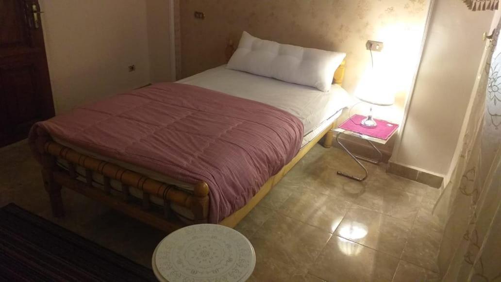 Pyramid Giza City Inn Kafret el-Gabal Kültér fotó
